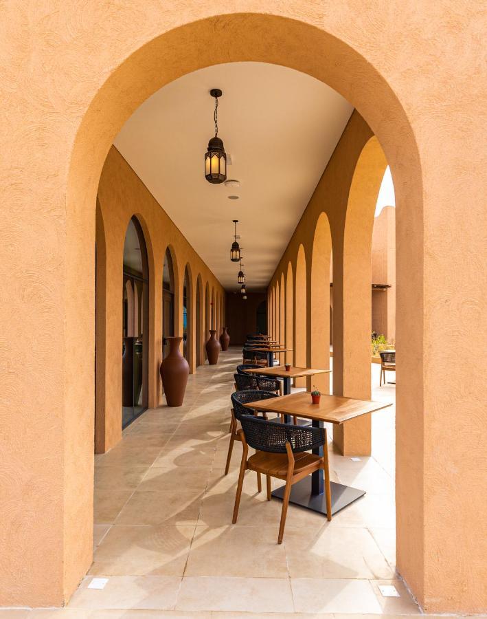 Bab Al Nojoum Bateen Liwa Extérieur photo